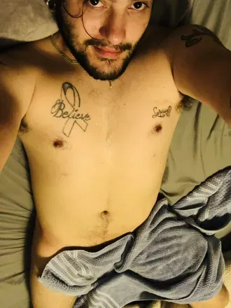 OnlyFans cuenta creamyerospothos avatar 1