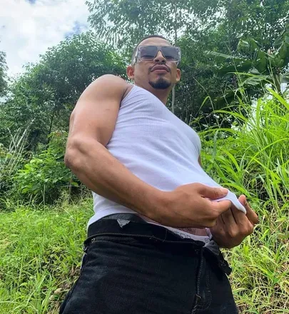 OnlyFans account  thelatinman avatar 1