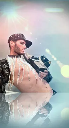 OnlyFans cuenta sebastian_treddle header 2
