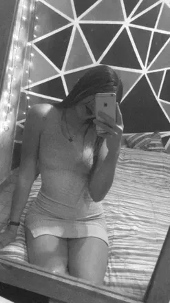 OnlyFans cuenta cammmila22 avatar 1