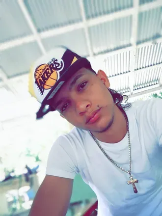 OnlyFans cuenta alex199716 header 2