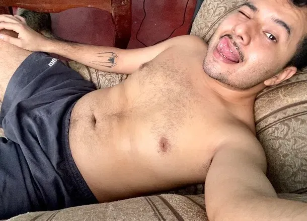 OnlyFans cuenta alexcastilloe header 2