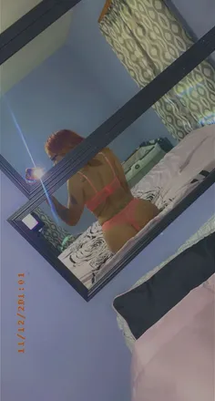 OnlyFans cuenta cherry19bomb header 2
