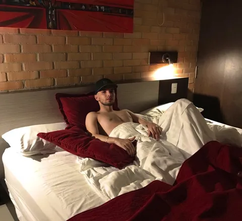 OnlyFans account  2noviox header 2