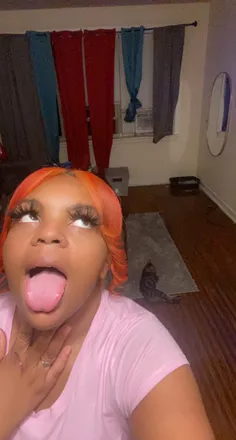 OnlyFans cuenta yeekstheestallion header 2