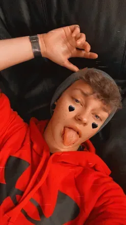 OnlyFans cuenta redrunefoxx avatar 1