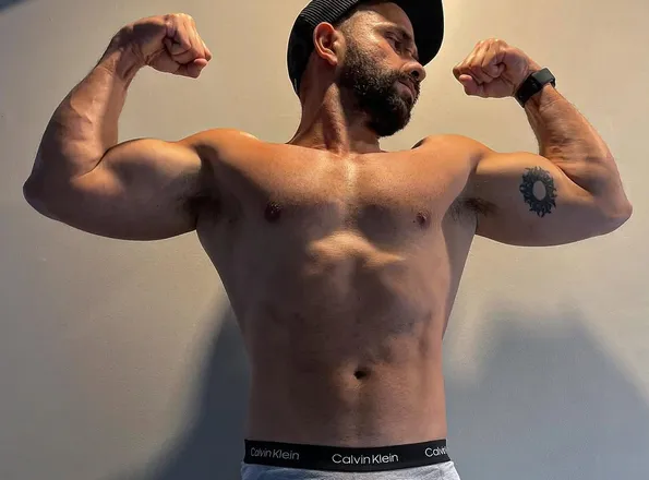 OnlyFans cuenta zamjos header 2