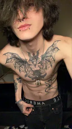 OnlyFans account  krisnoirx header 2