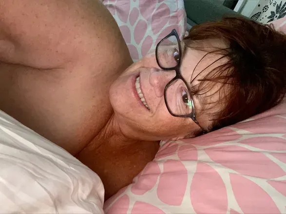 OnlyFans cuenta grandma_nika avatar 1