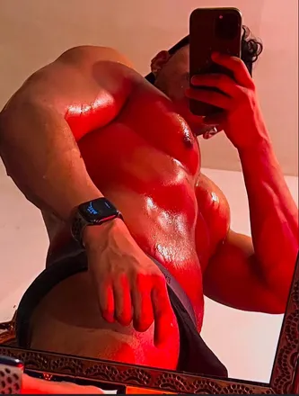 OnlyFans cuenta silver_rwolf header 2