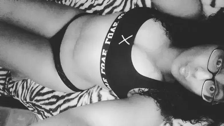 OnlyFans cuenta official.lilbaddie header 2