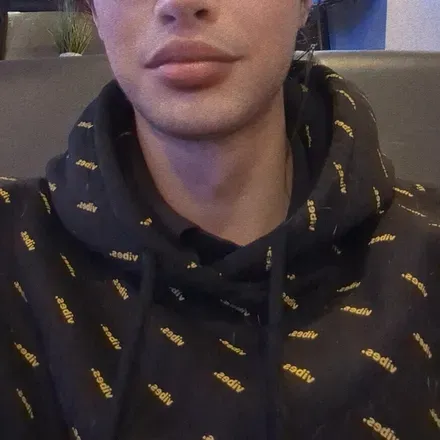 OnlyFans cuenta raveslave avatar 1