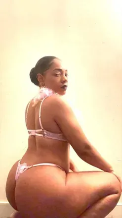 OnlyFans account  gushypussy28 avatar 1