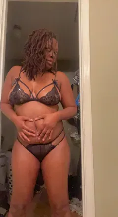 OnlyFans cuenta prettyblaqq92 avatar 1