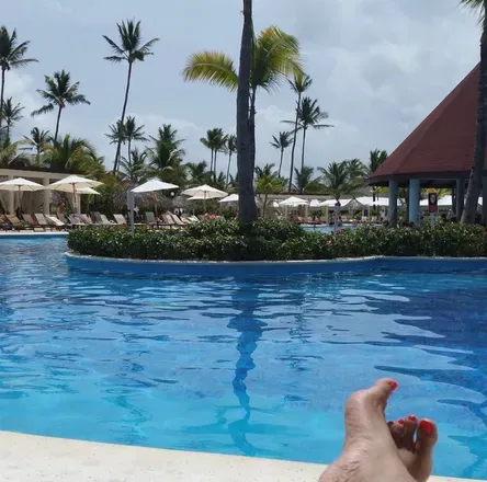 OnlyFans cuenta fantastyfeet_02 header 2
