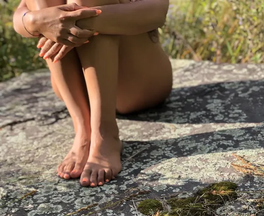 OnlyFans cuenta amberrainstoes header 2