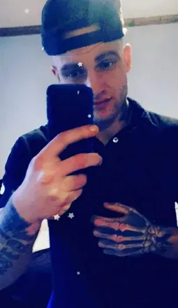 OnlyFans account  button1991 avatar 1