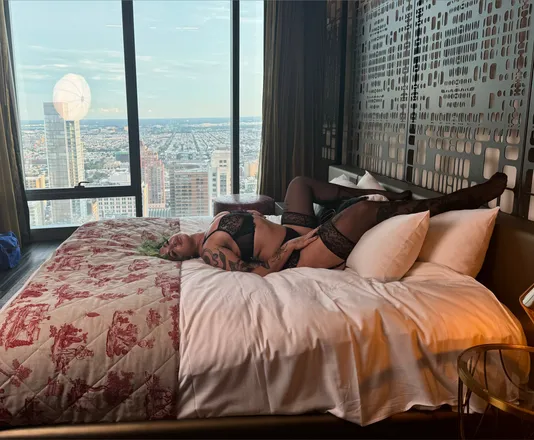 OnlyFans account  sofiasouza333 header 2