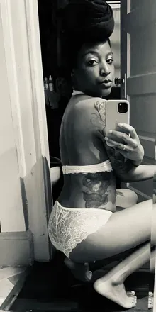 OnlyFans account  remarkablekitty avatar 1