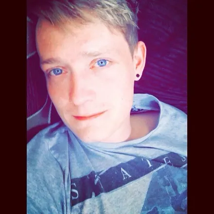 OnlyFans cuenta david9755 header 2