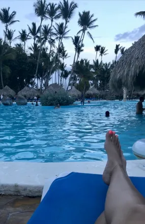 OnlyFans cuenta miamifeeture header 2