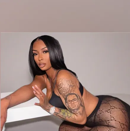 OnlyFans cuenta sfjademarie header 2