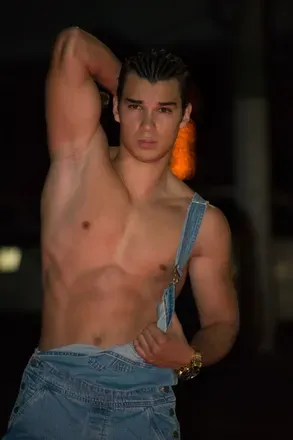 OnlyFans cuenta brandoncastaneda avatar 1