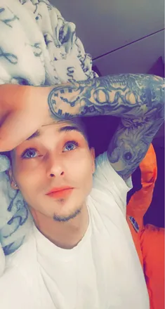 OnlyFans cuenta u82744305 header 2