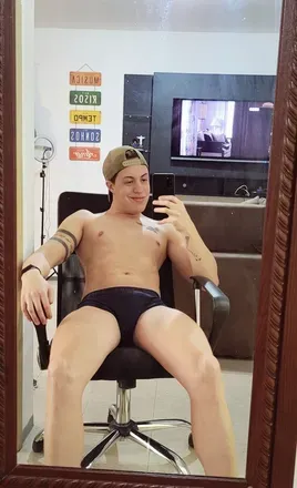 OnlyFans cuenta adonismineiro avatar 1