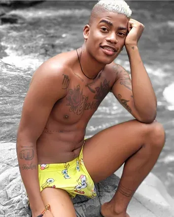 OnlyFans cuenta yerlins1999 avatar 1