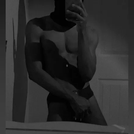 OnlyFans cuenta zeiwenn header 2