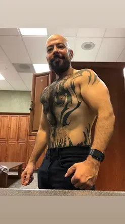 OnlyFans cuenta normal.not.quite avatar 1