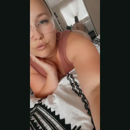 OnlyFans cuenta peachypeaches27 avatar 1