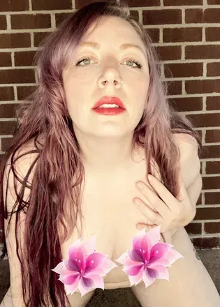OnlyFans cuenta tootsierollingstonefree avatar 1