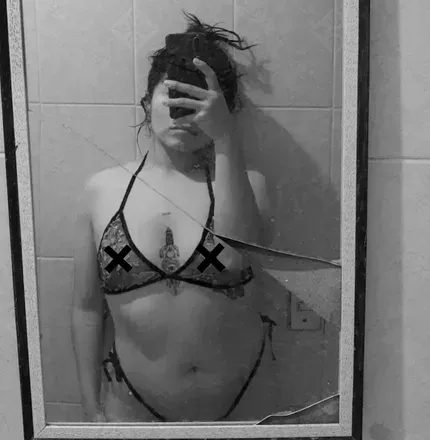 OnlyFans account  lizzygrantt avatar 1