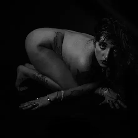 OnlyFans cuenta maevenmacabre header 2
