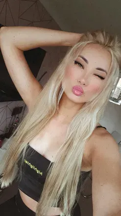 OnlyFans cuenta krolowa.rozi avatar 1