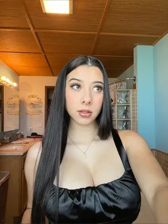 OnlyFans cuenta emmj27 avatar 1