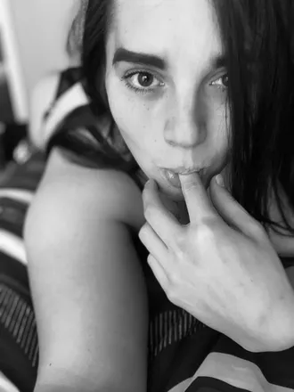 OnlyFans cuenta baddiehoney69 header 2