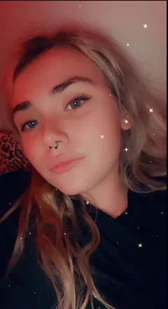 OnlyFans cuenta spoiledqueen_02 avatar 1