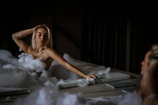 OnlyFans cuenta saraavip header 2