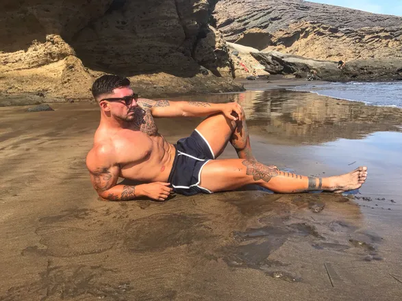 OnlyFans account  alphafit92 header 2