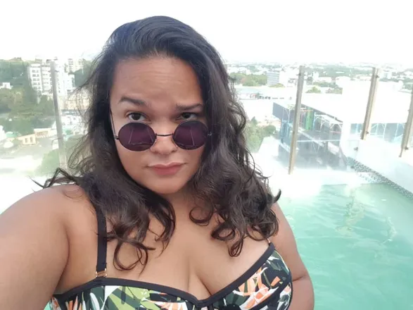 OnlyFans cuenta avaeagle header 2