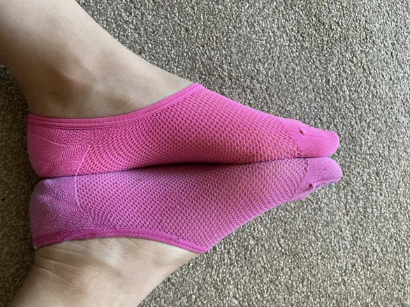 OnlyFans account  fungfeet header 2
