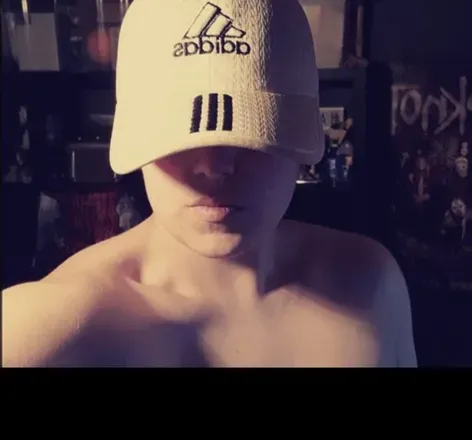 OnlyFans cuenta l1ttlewolfgames header 2