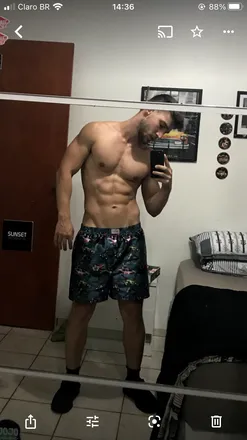 OnlyFans cuenta pietromanzoni header 2
