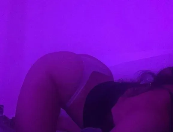 OnlyFans cuenta ally_collins header 2