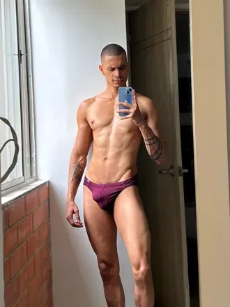 OnlyFans cuenta paronti avatar 1