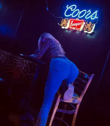OnlyFans cuenta emmielou699 avatar 1