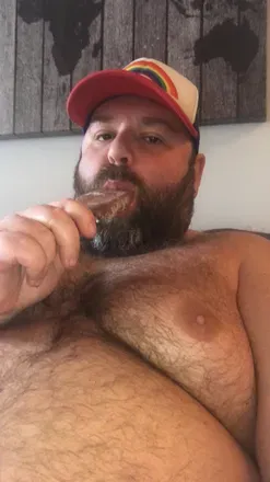 OnlyFans account  moon.bear avatar 1